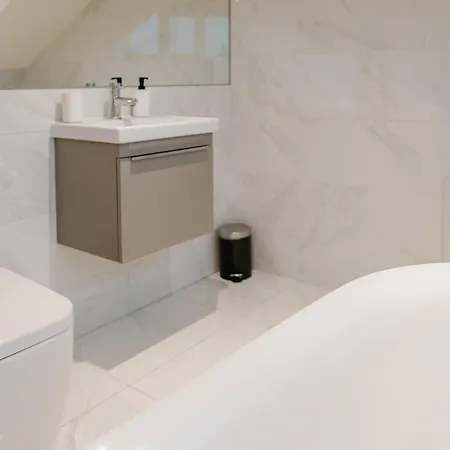 Cosy Loft Retreat Close To Walls & Minster Lejlighed