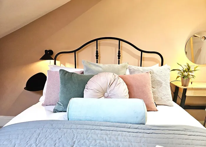 Stylish Loft Retreat Close To City Walls & Minster Appartamento *