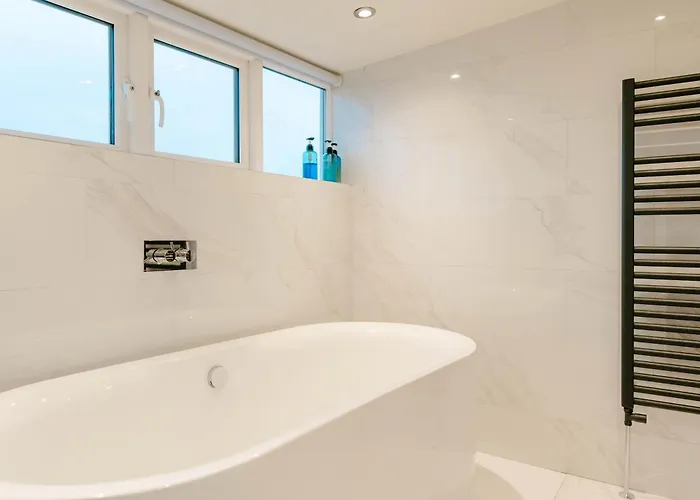 Cosy Loft Retreat Close To Walls & Minster