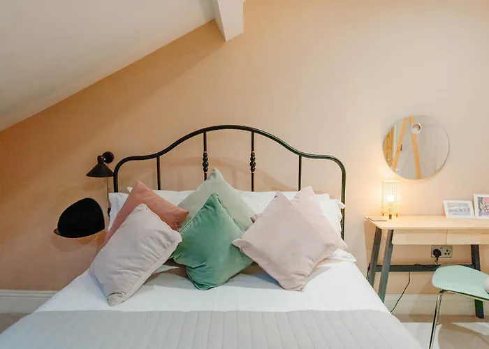 Cosy Loft Retreat Close To Walls & Minster *